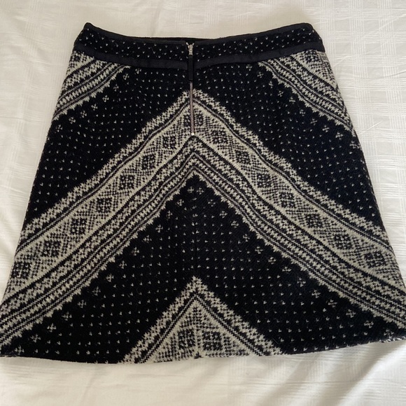 ETCETERA black and off white skirt, size 6 - Picture 2 of 9